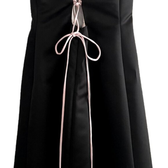 Old money cocktail dress. - Picture 2 of 11